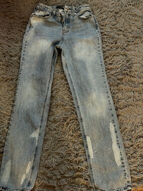 The best Light Wash Distressed Straight-Leg Jeans